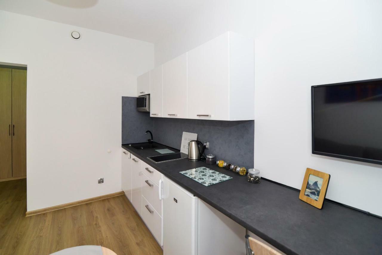 Old Town Apartment *