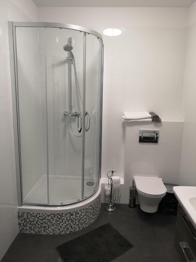 Old Town Apartment *
